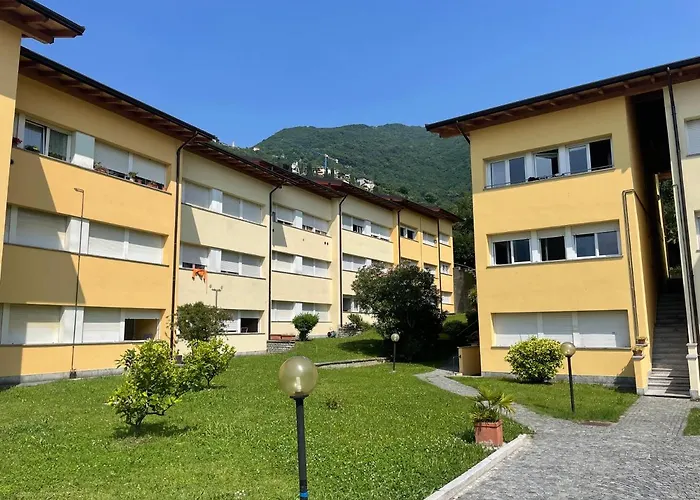 Varenna By Foot