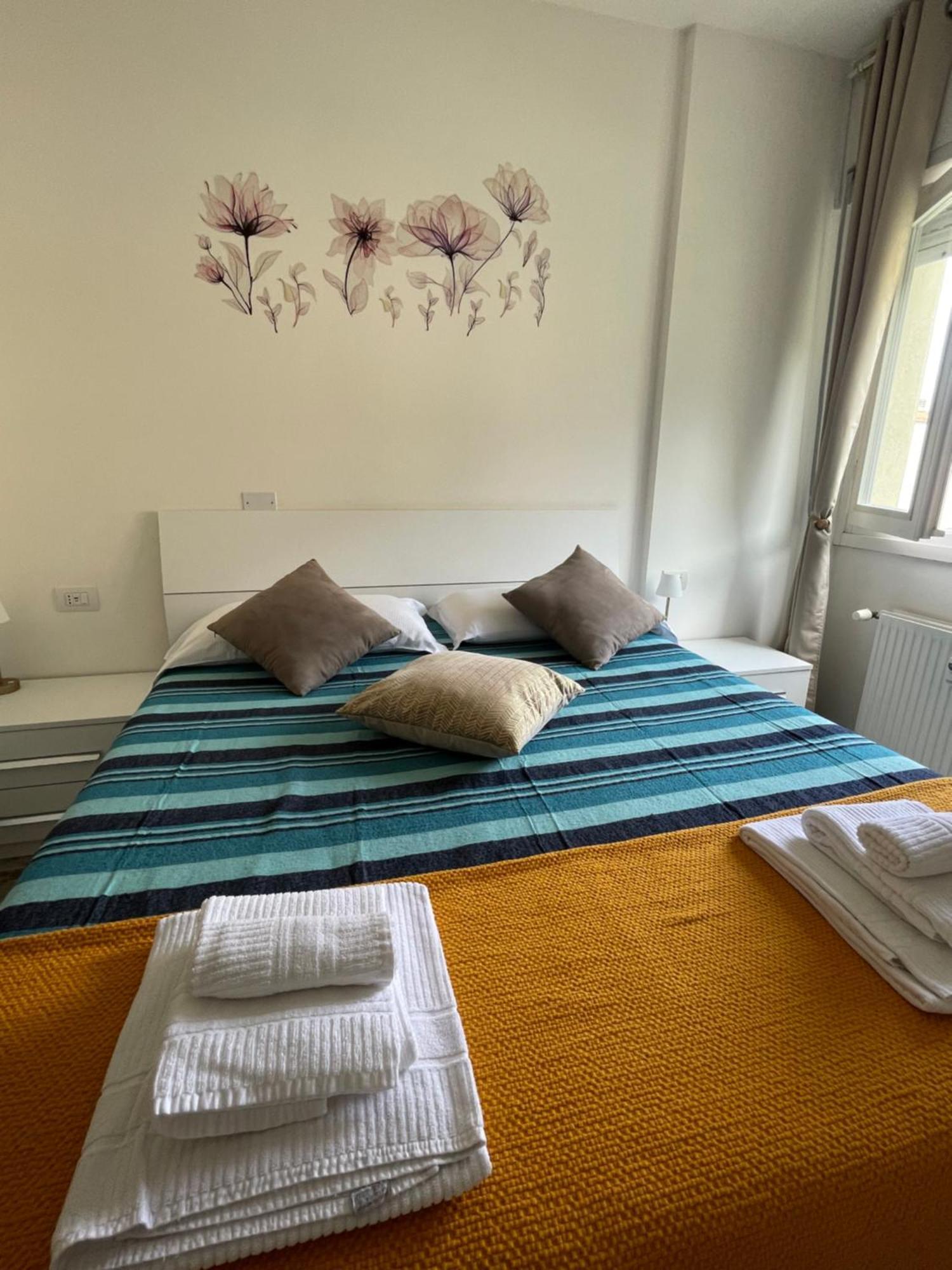 By Foot Apartamento Varenna